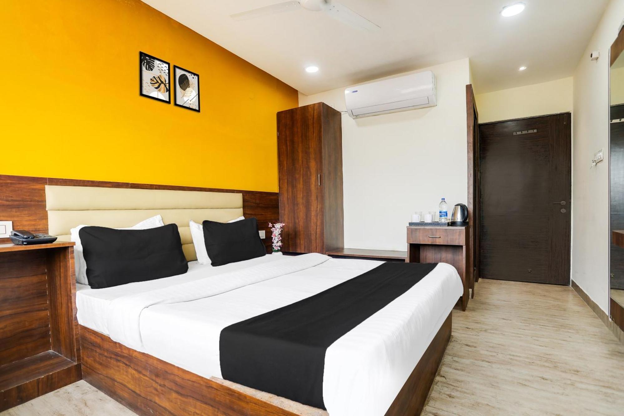 Hotel Super Collection O Mp Nagar Bhopal Zewnętrze zdjęcie